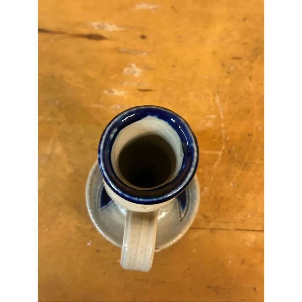 Salt Glaze Pottery Chamberstick Candle Holder with Cobalt (8186)
